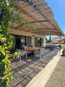 Φωτογραφία από το άλμπουμ του Les Terra Rossa, Villa contemporaine proche Lacs et Gorges du Verdon σε Aups