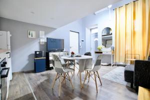 Studio Apartment by Hi5- Rózsa street 1064 Budapest, 92 Rózsa utca kép - 2