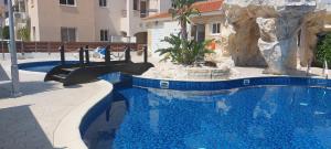 Piscina di Pyla Palms Resort B1 204 o nelle vicinanze