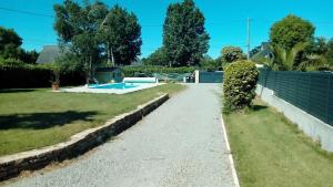 Bazén v ubytování Villa prestigieuse à Concarneau avec piscine nebo v jeho okolí