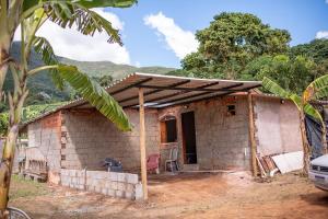 Hoone, kus puhkemaja asub