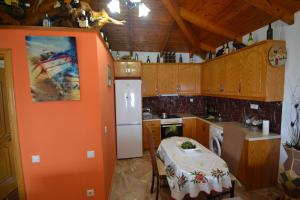 Billede fra billedgalleriet på Selami Sea View Apartments i Lukovë + 75 billeder