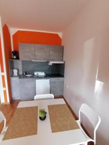 Photo de la galerie de l'établissement Apartmani VIDOJKOVIĆ, à Sokobanja