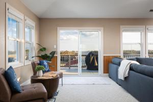 Fotografie z fotogalerie ubytování OBX Landing - Ocean Views, Walk to the Beach, KDH MP 7.5 v destinaci Kill Devil Hills