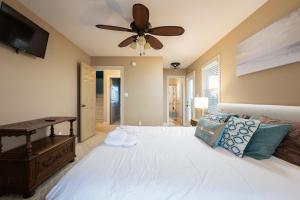 Fotografie z fotogalerie ubytování OBX Landing - Ocean Views, Walk to the Beach, KDH MP 7.5 v destinaci Kill Devil Hills