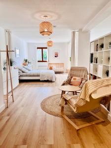 Posezení v ubytování Loft entre mer et campagne à 5 min d'Ajaccio classé 4 étoiles