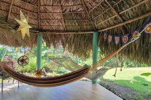 Κήπος έξω από το Casa Zenn Villa Homestay