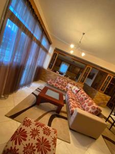 Fotografie z fotogalerie ubytování Villa Lediana v destinaci Delvinë