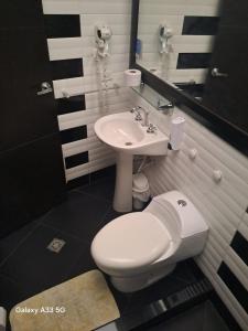 Ένα μπάνιο στο Hotel Classic