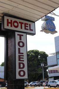 Certifikat, nagrada, logo ili neki drugi dokument izložen u objektu Hotel Toledo