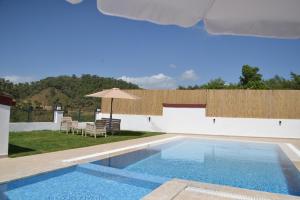 Πισίνα στο ή κοντά στο HYVillaS MİRAY