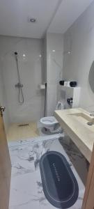 Koupelna v ubytování Eden Room SCH