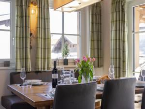 Posezení v ubytování Luxury Tauern Suite Walchen Kaprun 4
