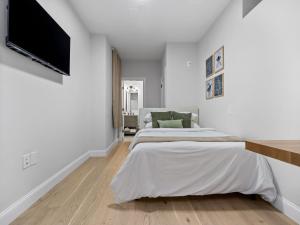 Postel nebo postele na pokoji v ubytování 5BR 3BATH 6BEDS Boston Home