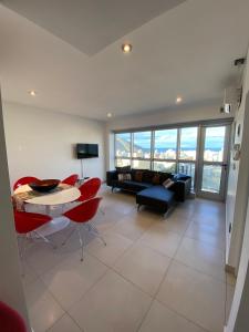 Imagen de la galería de Depto con Vista Panoramica!, en Comodoro Rivadavia 8 fotos más