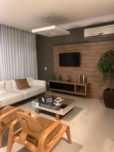 Μια τηλεόραση ή/και κέντρο ψυχαγωγίας στο Premium Hotel
