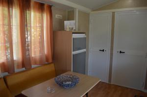 Gallery image of Camping Royal in Pettenasco