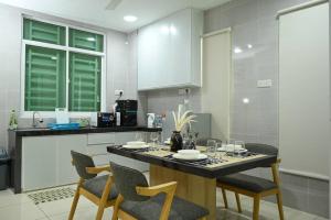 Gallery image of Langkawi kuah Modern Spacious 4R Homestay in Ulu Melaka