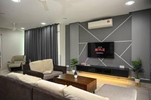 Gallery image of Langkawi kuah Modern Spacious 4R Homestay in Ulu Melaka
