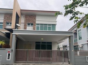 a house with a front porch with a fence at Langkawi kuah Modern Spacious 4R Homestay in Ulu Melaka
