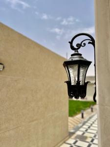 Fotografie z fotogalerie ubytování مارينا نجد للشقق الفندقية v destinaci Hotat bani tamim