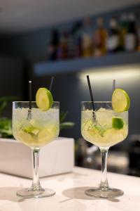 Juomia majoituspaikassa Brasil Suites Boutique Hotel