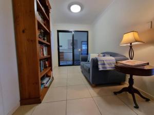 Perpustakaan di rumah percutian