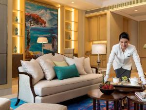 Area soggiorno di Raffles Jakarta