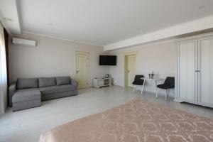 Χώρος καθιστικού στο Sagora Hotel