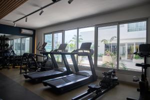 Fitness centrum a/nebo fitness zařízení v ubytování Brandons at the Pavilion Cantonments