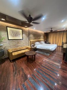 Kudle Beach View Resort And Spa Gokarna客房内的一张或多张床位