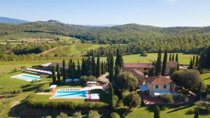 an aerial view of a estate with a swimming pool at Borgo Iesolana in Bucine