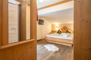 Posteľ alebo postele v izbe v ubytovaní Mara's Little Boutique Sleepover - Budget Holiday Home