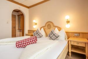 Posteľ alebo postele v izbe v ubytovaní Mara's Little Boutique Sleepover - Budget Holiday Home