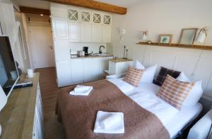 Kuchyň nebo kuchyňský kout v ubytování Kurhotel Schluchsee App 24011 - Waldblick - Indoorpool, Schluchsee