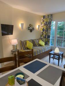 Posezení v ubytování Superbe duplex les belles Rives Argentat bords Dordogne avec wifi