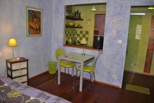 Foto dalla galleria di Appartements & Chambres Les Loges du Capucin a Kaysersberg