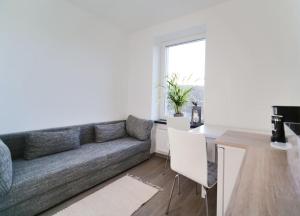 Kuchyň nebo kuchyňský kout v ubytování Preiswertes modernes Gästezimmer in Aue Bad-Schlema + 2 fotografie