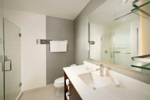 Koupelna v ubytování Residence Inn by Marriott Tyler