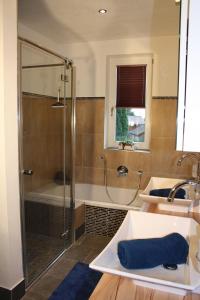 A bathroom at Haus Magdalena
