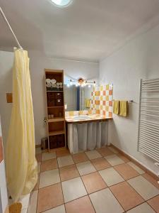 Kuchyň nebo kuchyňský kout v ubytování Magnifique appartement devant la plage