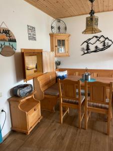 Posedenie v ubytovaní Katarina's cozy bungalov