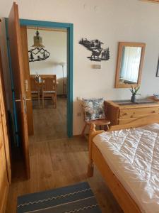 Posteľ alebo postele v izbe v ubytovaní Katarina's cozy bungalov