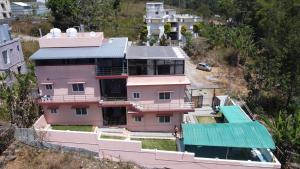Bassein majutusasutuses JK - 4 BHK Villa või selle lähedal