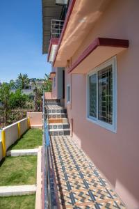 Rõdu või terrass majutusasutuses JK - 4 BHK Villa