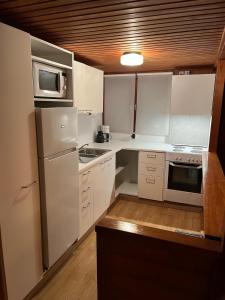 Dapur atau dapur kecil di Chalet 182 La Boverie Rendeux - La Roche