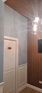 TV a/nebo společenská místnost v ubytování Shabby Home