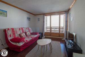 พื้นที่นั่งเล่นของ Appartement 4 personnes avec piscine, wifi, garage
