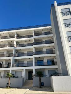 Imagen de la galería de Oceans Apartman, en Dobra Voda 17 fotos más