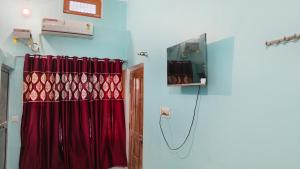 Fotografie z fotogalerie ubytování Shyam Homestay Front Room With Private Bathroom v destinaci Ayodhya